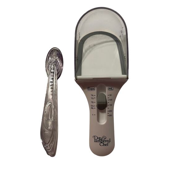Pampered Chef Adjustable Measuring Cup and Measuring Spoon Set - Picture 1 of 10